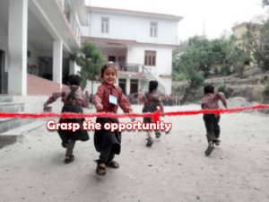 amar-shanti-students-playing-in-campus